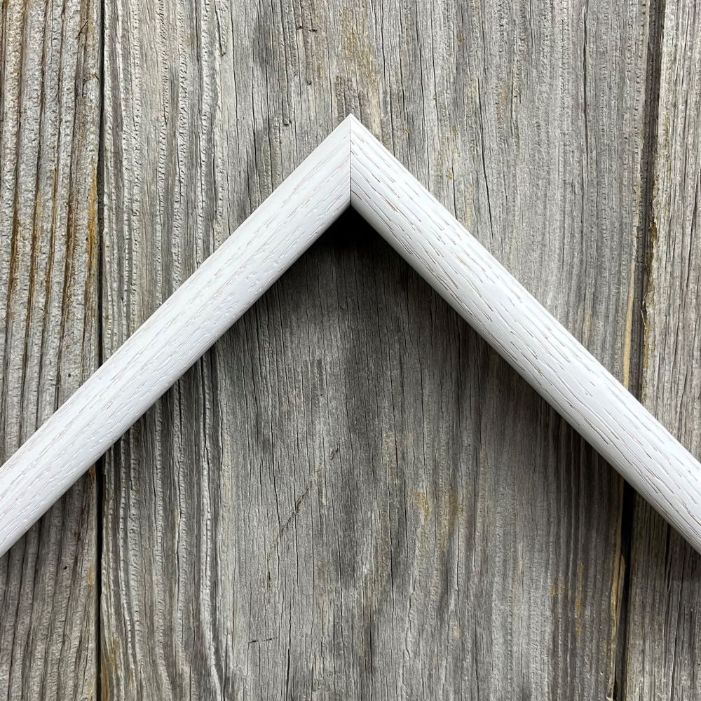 Whitewash Round Picture Frame