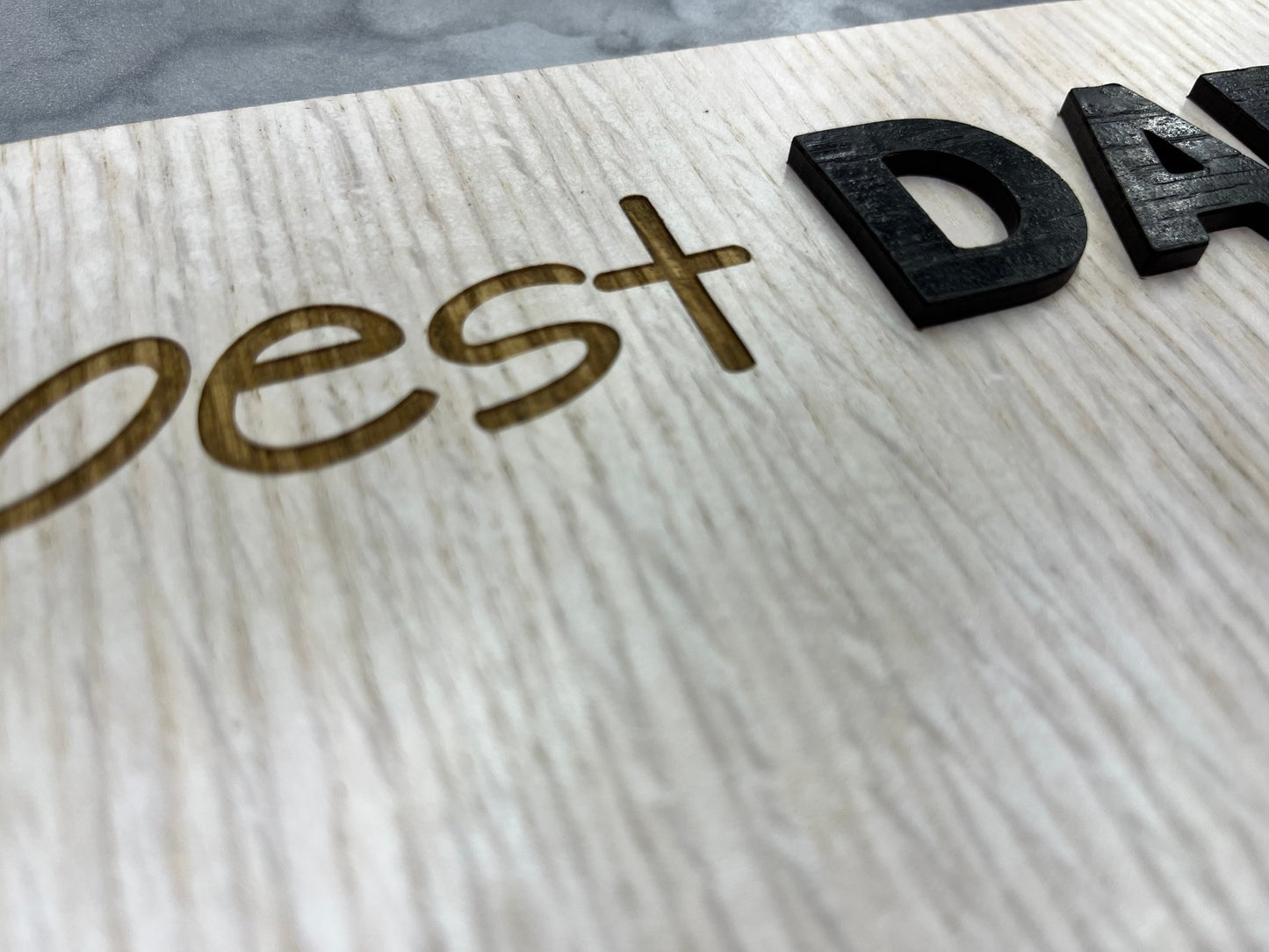 Best Dad Ever Hands Down Sign - Best Dad Ever Hands Down Sign - Legacy Images - Decor - Legacy Images - Decor