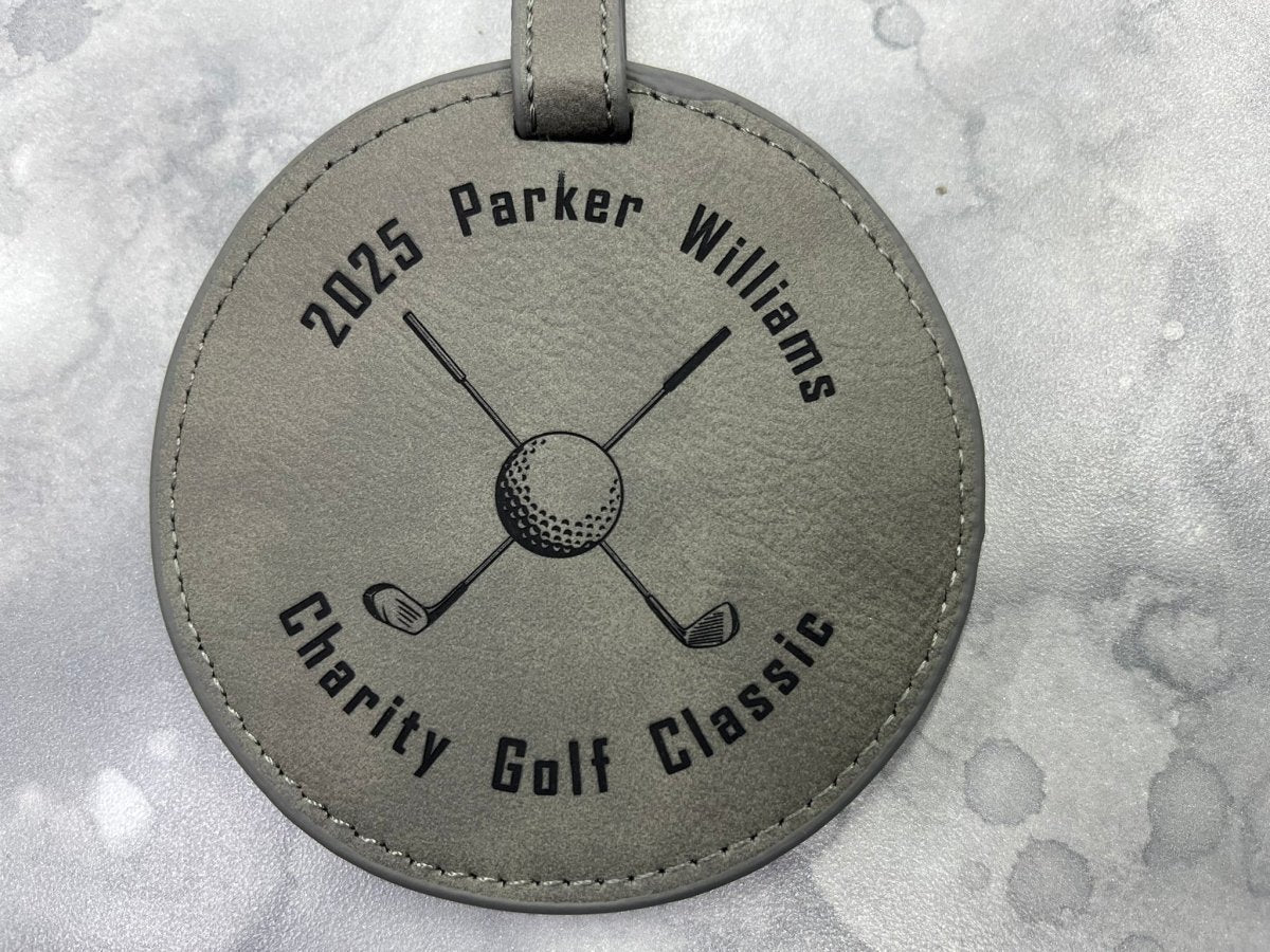 Personalized Golf Gift Set - Leather Tee Holder and Ball Marker - Legacy Images - father's day gift golf hobbies laser engraved