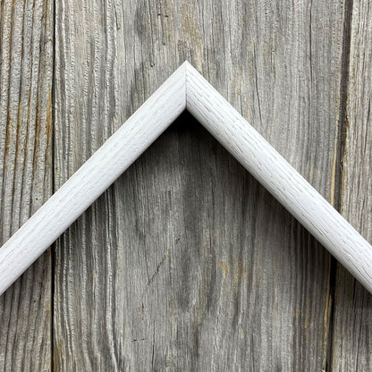 Whitewash Round Picture Frame