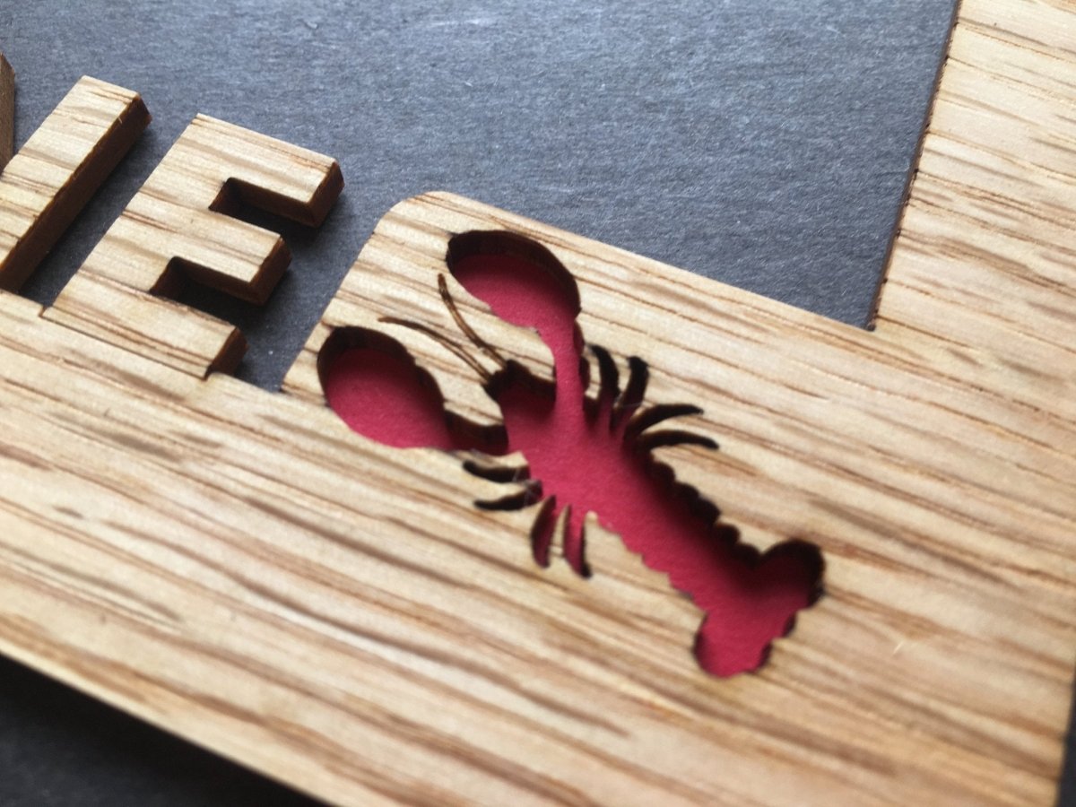 Maine Picture Frame - 5x7 Frame Hold 4x6 Photo - Legacy Images - Picture Frames - 5x7 picture frame Maine picture frame laser engraved