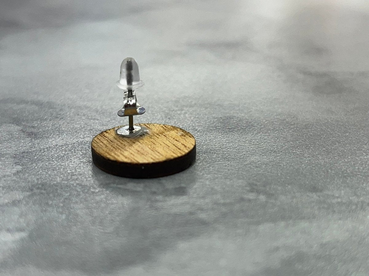 Moon & Star Stud Earrings - Legacy Images - Earrings - Earrings Eclipes moon & stars laser engraved